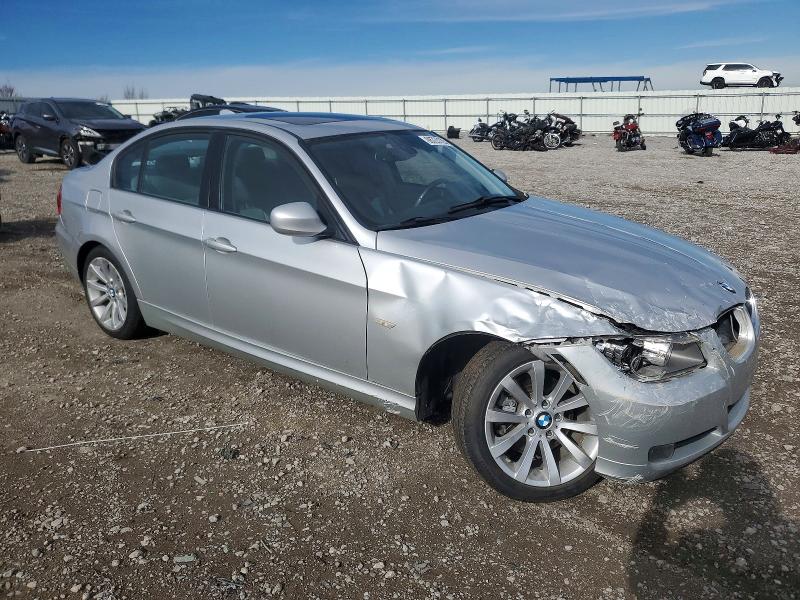 Photo 4 from auction – 2011 BMW 328 with VIN WBAPH7G50BNN03337
