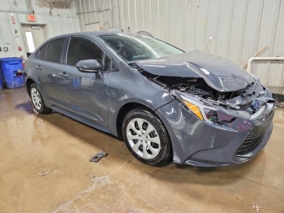 Photo 4 from auction – 2025 TOYOTA COROLLA with VIN JTDBCMFE5S3100915