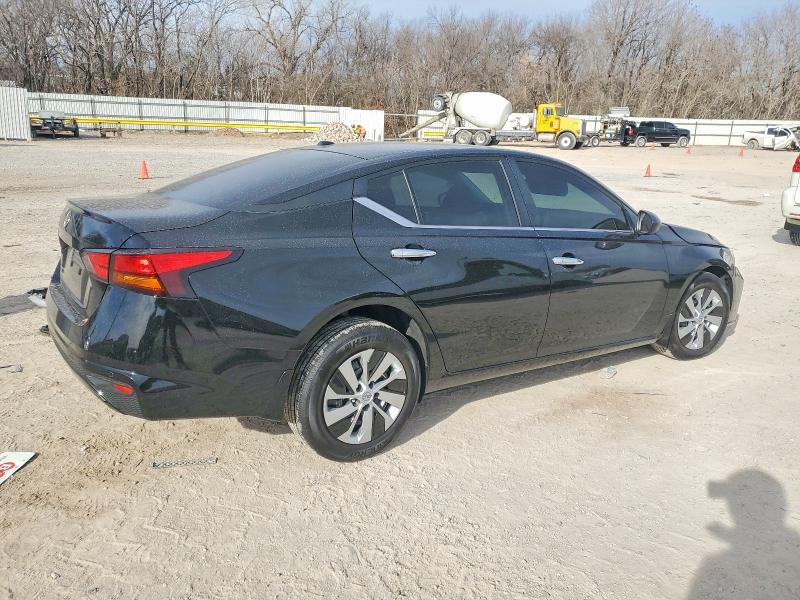 Photo 3 from auction – 2025 NISSAN ALTIMA with VIN 1N4BL4BV8SN346003