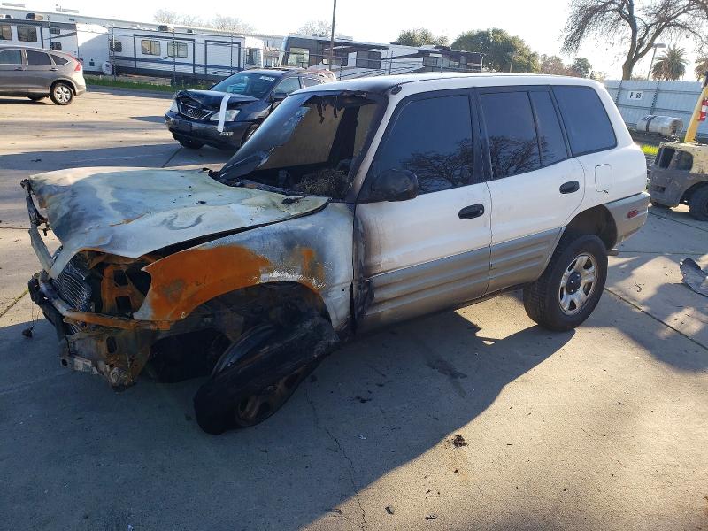 TOYOTA RAV4 2000 with VIN JT3GP10V7Y0045321 - Photo from auction