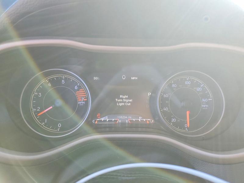 Photo 9 from auction – 2017 JEEP CHEROKEE L with VIN 1C4PJLDB6HW663302