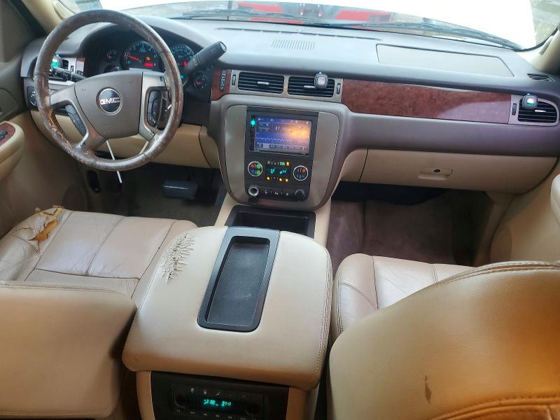 Photo 8 from auction – 2009 GMC YUKON SLT with VIN 1GKEC333X9R210378