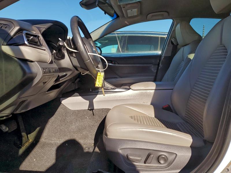 Photo 7 from auction – 2018 TOYOTA CAMRY L with VIN JTNB11HK0J3051611