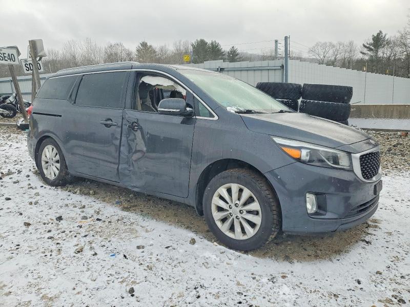 Photo 4 from auction – 2015 KIA SEDONA with VIN KNDMC5C14F6020025