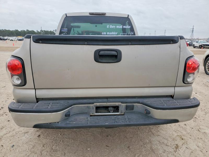 Photo 6 from auction – 2004 CHEVROLET SILVERADO with VIN 1GCEC14X04Z193763
