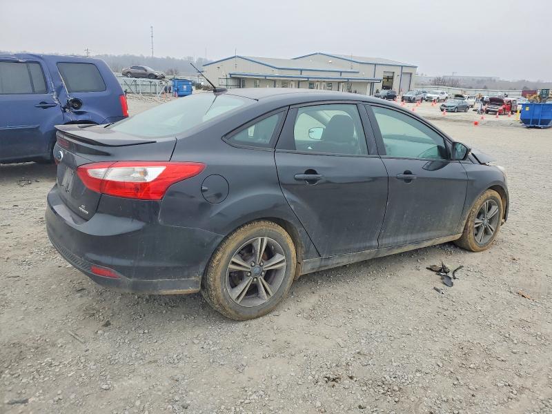 Photo 3 from auction – 2014 FORD FOCUS with VIN 1FADP3F26EL117245
