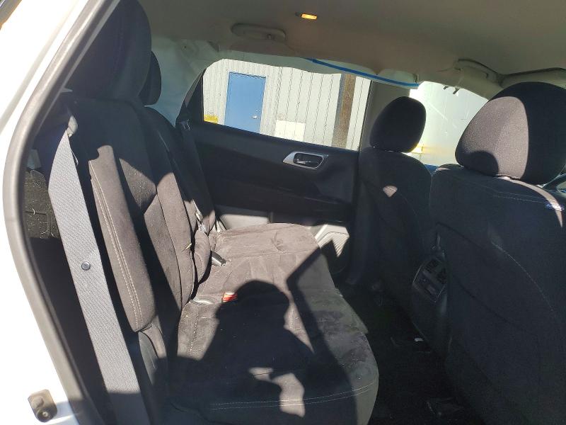 Photo 10 from auction – 2014 NISS PATHFINDER with VIN 5N1AR2MM4EC617759