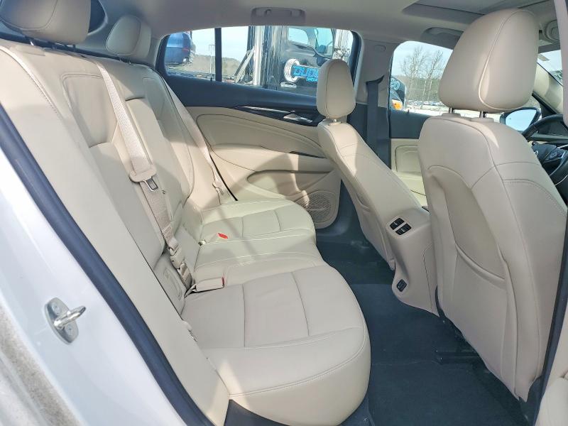 Photo 10 from auction – 2018 BUICK REGAL ESSE with VIN W04GP6SX9J1103351