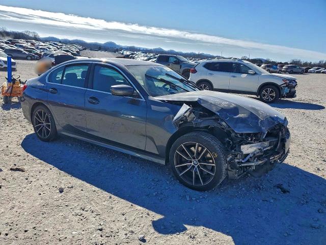 Photo 4 from auction – 2021 BMW 330I with VIN 3MW5R1J00M8C17900
