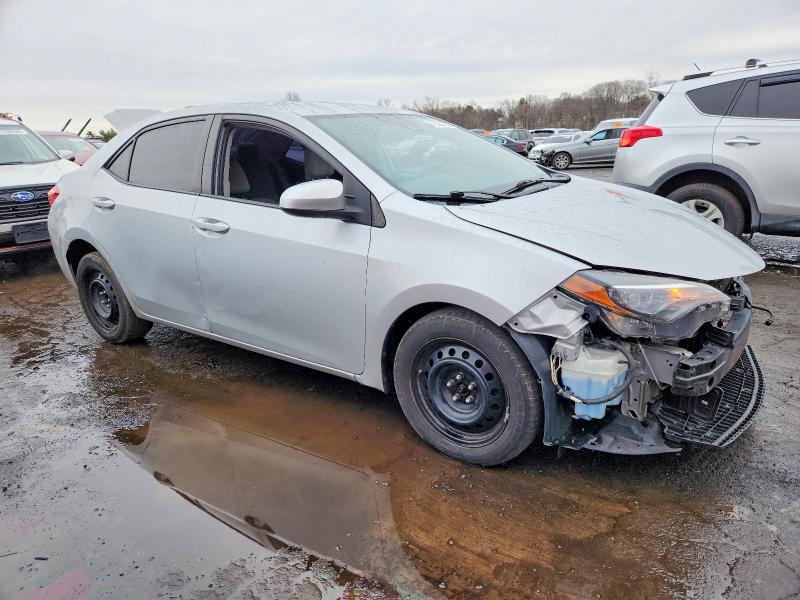 Photo 4 from auction – 2017 TOYOTA COROLLA L with VIN 2T1BURHE3HC886057