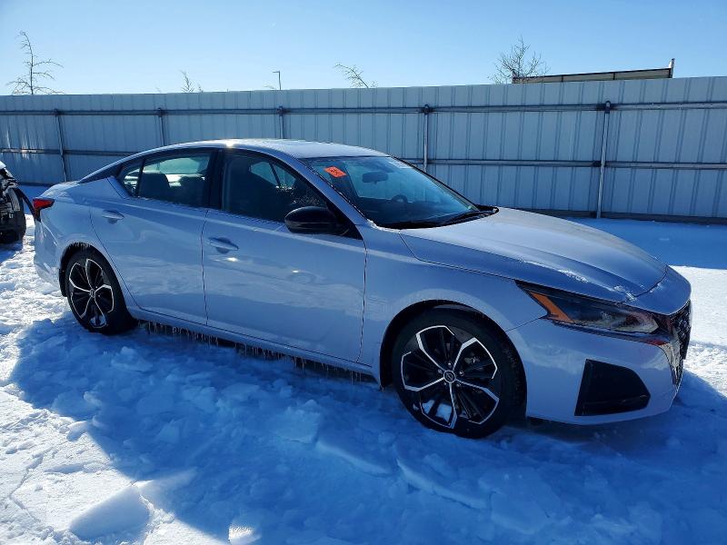 Photo 4 from auction – 2024 NISS ALTIMA with VIN 1N4BL4CV8RN357432