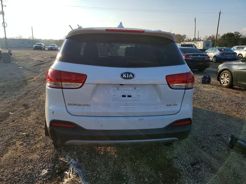 Foto 6 de la subasta – 2016 KIA SORENTO con VIN 5XYPH4A59GG106475