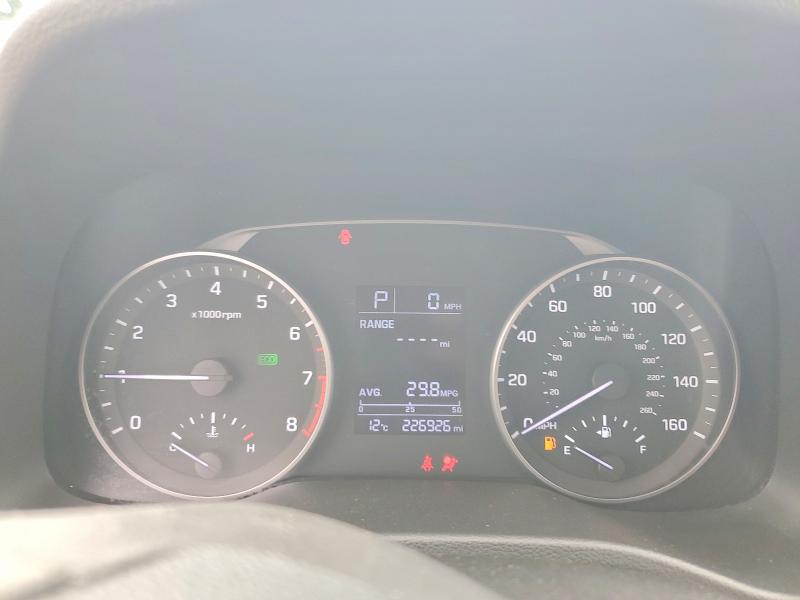 Photo 9 from auction – 2017 HYUNDAI ELANTRA with VIN 5NPD74LF1HH166739