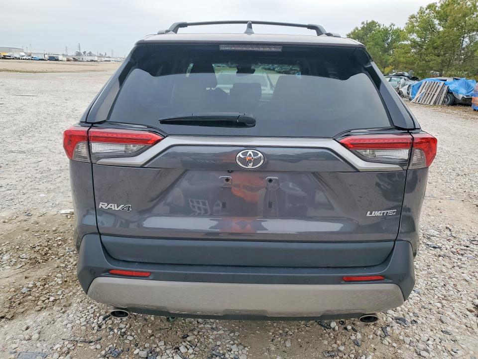 Photo 6 from auction – 2024 TOYOTA RAV4 LIMIT with VIN 2T3Y1RFV4RC292253