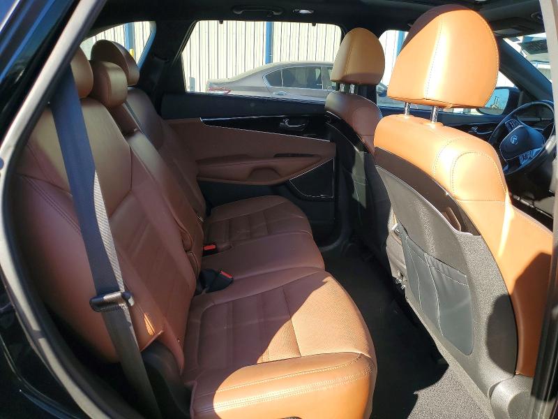 Photo 11 from auction – 2019 KIA SORENTO SX with VIN 5XYPK4A55KG437869