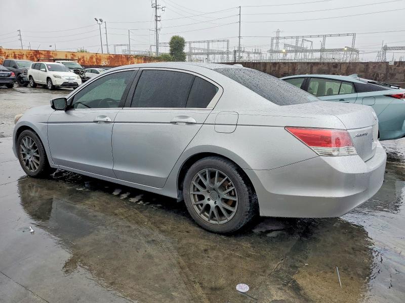 Photo 2 from auction – 2008 HONDA ACCORD EXL with VIN 1HGCP26828A133352