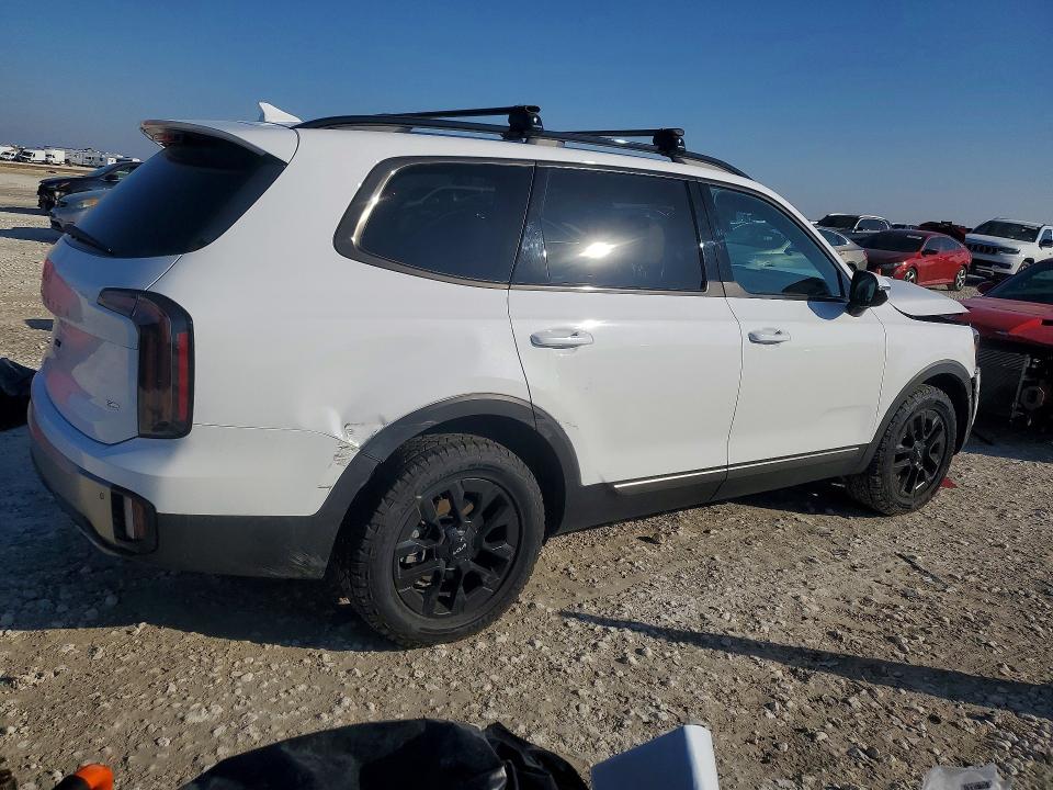 Photo 3 from auction – 2023 KIA TELLURIDE with VIN 5XYP5DGC0PG389735