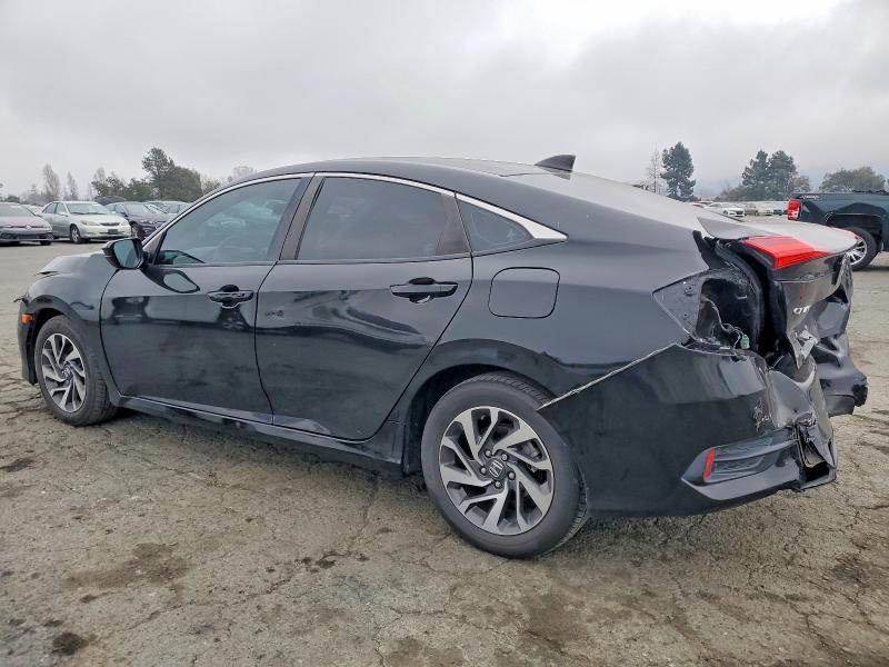 Photo 2 from auction – 2017 HONDA CIVIC EX with VIN 19XFC2F81HE222737