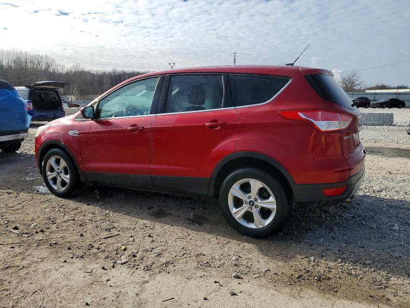 Foto 2 de la subasta – 2015 FORD ESCAPE SE con VIN 1FMCU0G72FUC87763
