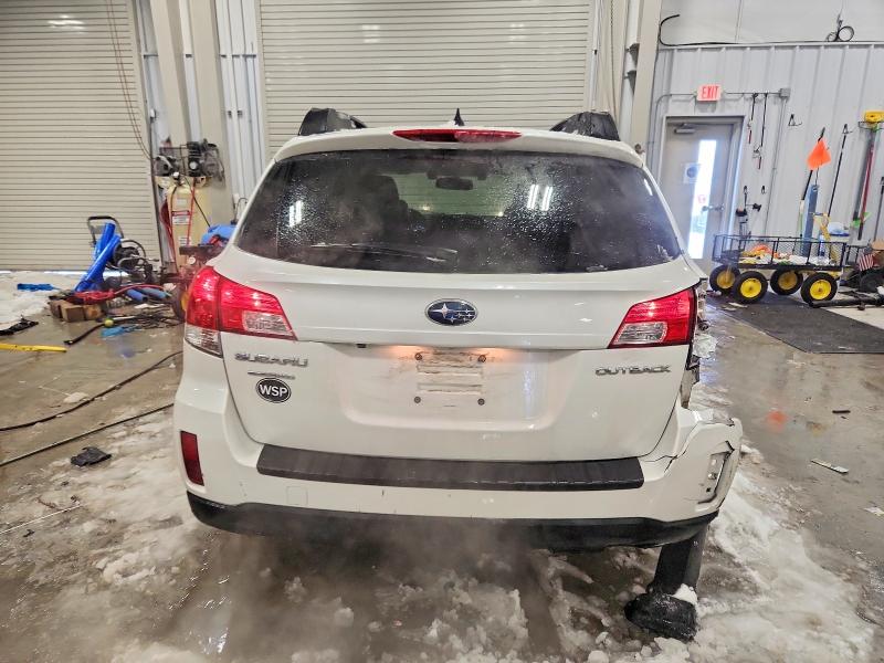 Photo 6 from auction – 2014 SUBARU OUTBACK 2. with VIN 4S4BRCPCXE3268703