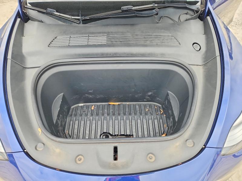 Photo 11 from auction – 2021 TESLA MODEL Y with VIN 5YJYGDEE0MF139921