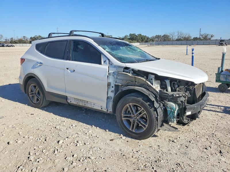Photo 4 from auction – 2018 HYUNDAI SANTA FE S with VIN 5NMZU3LB4JH065042