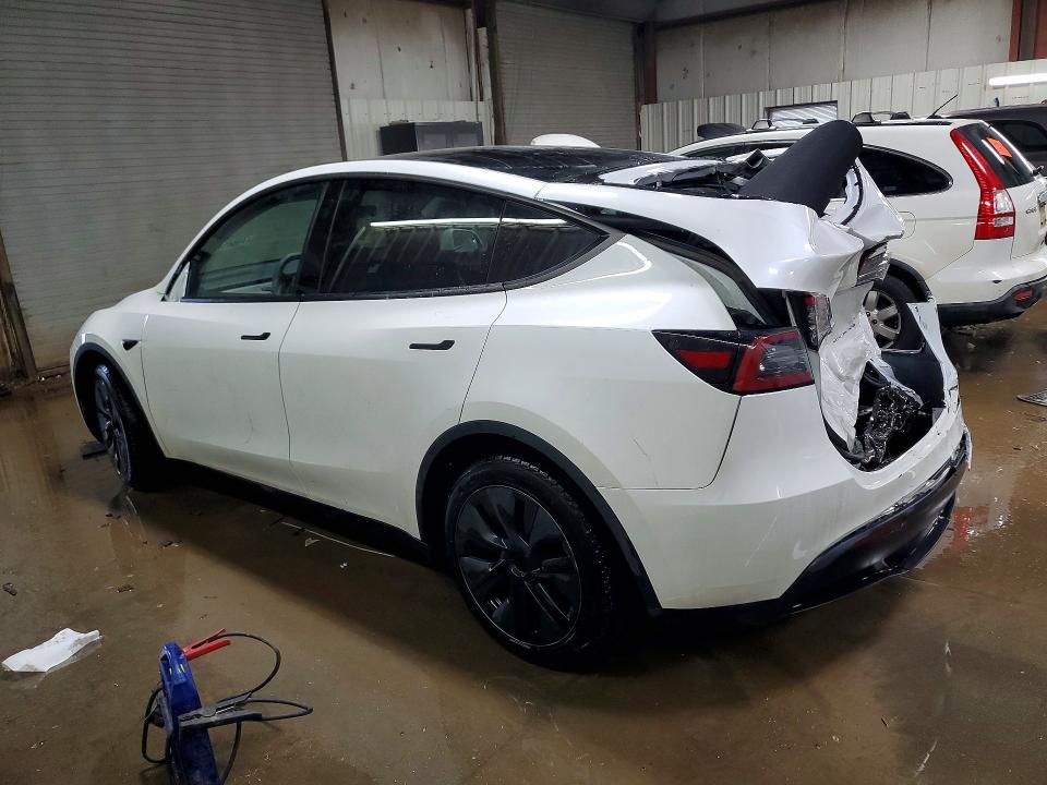 Photo 2 from auction – 2024 TESLA MODEL Y with VIN 7SAYGAEE5RF167531