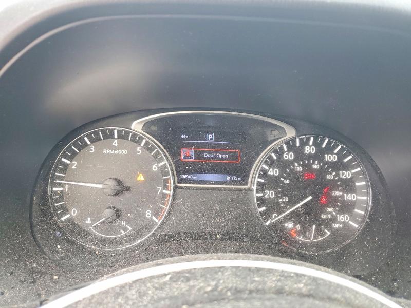Photo 9 from auction – 2017 NISSAN PATHFINDER with VIN 5N1DR2MNXHC687941
