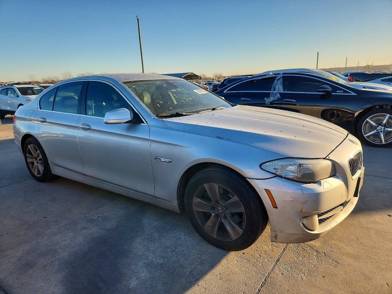 Photo 4 from auction – 2011 BMW 528 I with VIN WBAFR1C56BC746271