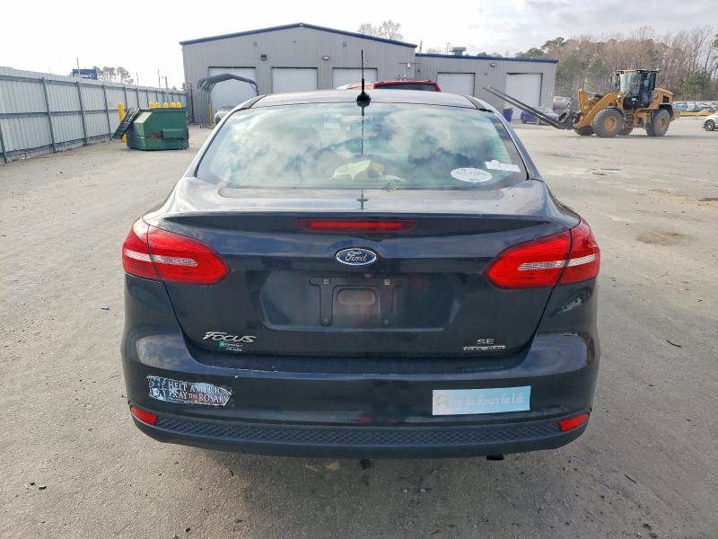 Photo 6 from auction – 2015 FORD FOCUS with VIN 1FADP3F22FL262798