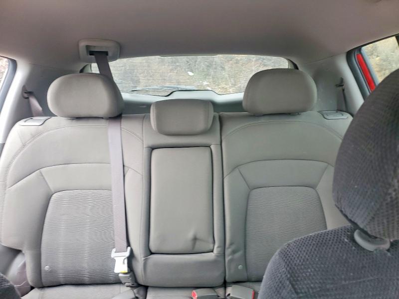 Photo 10 from auction – 2013 KIA SPORTAGE L with VIN KNDPBCA2XD7400140
