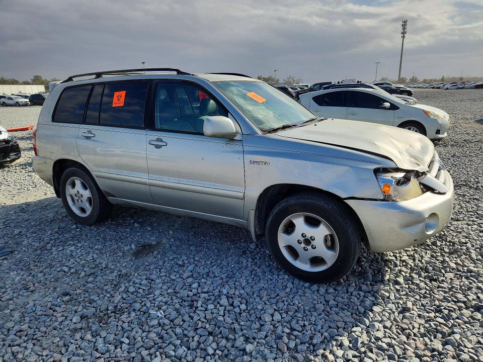 Photo 4 from auction – 2005 TOYOTA HIGHLANDER with VIN JTEDP21A750044872