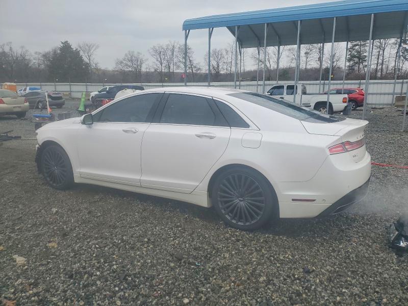 Photo 2 from auction – 2017 LINCOLN MKZ RESERV with VIN 3LN6L5FC6HR646540