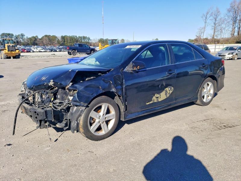 TOYOTA CAMRY L 2014 with VIN 4T1BF1FKXEU466049 - Photo from auction