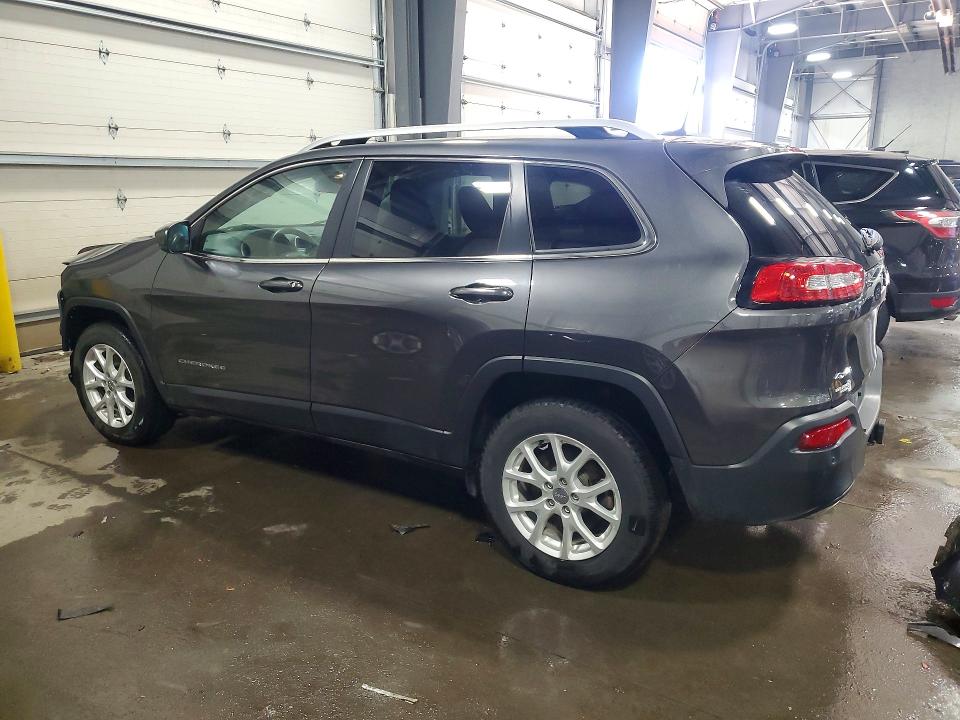 Photo 2 from auction – 2016 JEEP CHEROKEE L with VIN 1C4PJMCS4GW373419