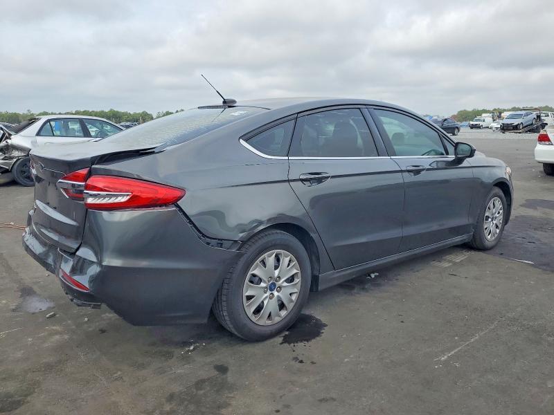 Photo 3 from auction – 2019 FORD FUSION with VIN 3FA6P0G77KR276872