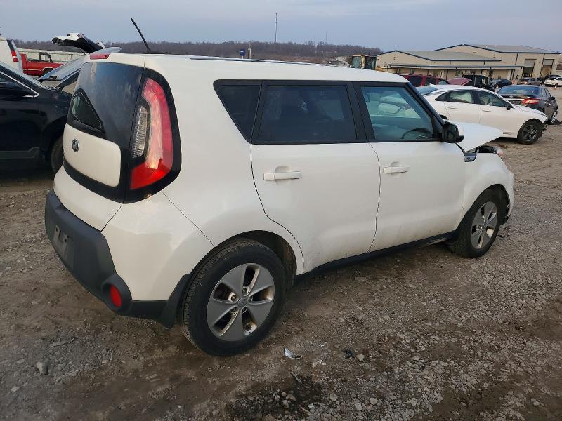 Photo 3 from auction – 2016 KIA SOUL with VIN KNDJN2A27G7394549