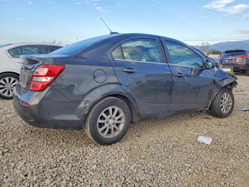 Photo 3 from auction – 2020 CHEVROLET SONIC with VIN 1G1JD5SB7L4108075