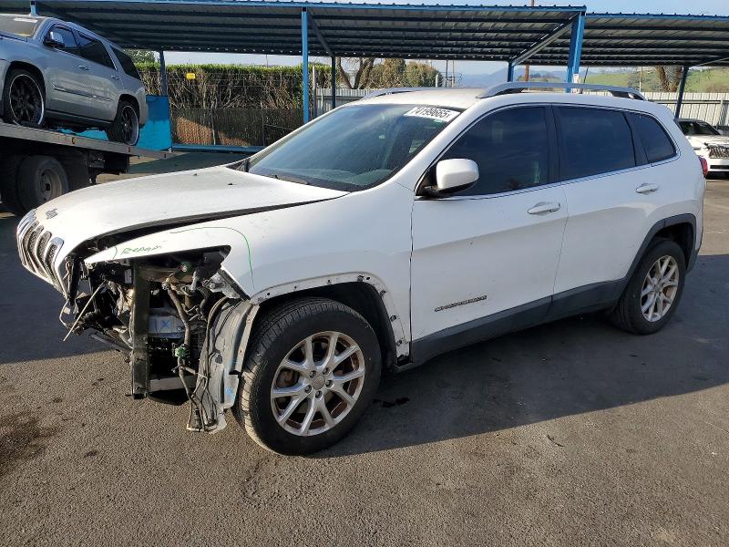 JEEP CHEROKEE L 2017 with VIN 1C4PJLCSXHW577573 - Photo from auction