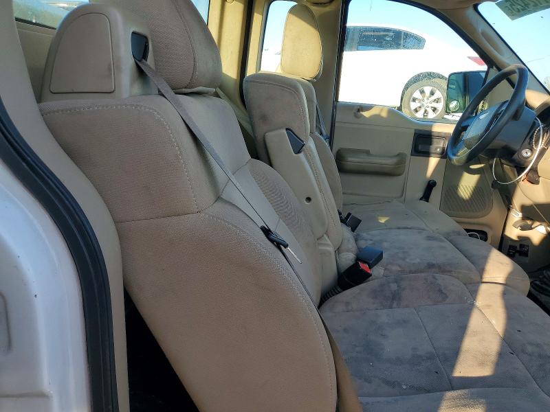 Photo 10 from auction – 2005 FORD F150 with VIN 1FTRF14W95KF13821