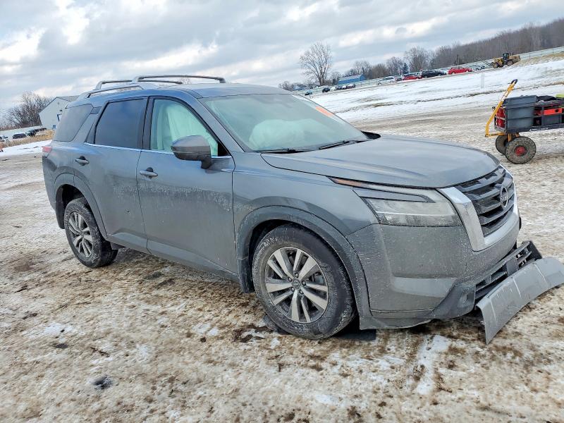 Photo 4 from auction – 2023 NISSAN PATHFINDER with VIN 5N1DR3CC6PC254749