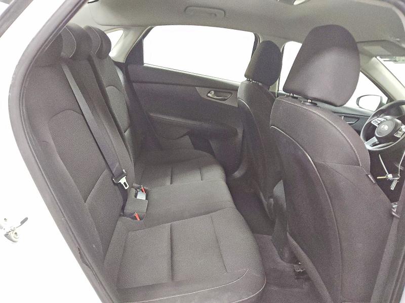 Photo 10 from auction – 2021 KIA FORTE FE with VIN 3KPF24AD5ME277141
