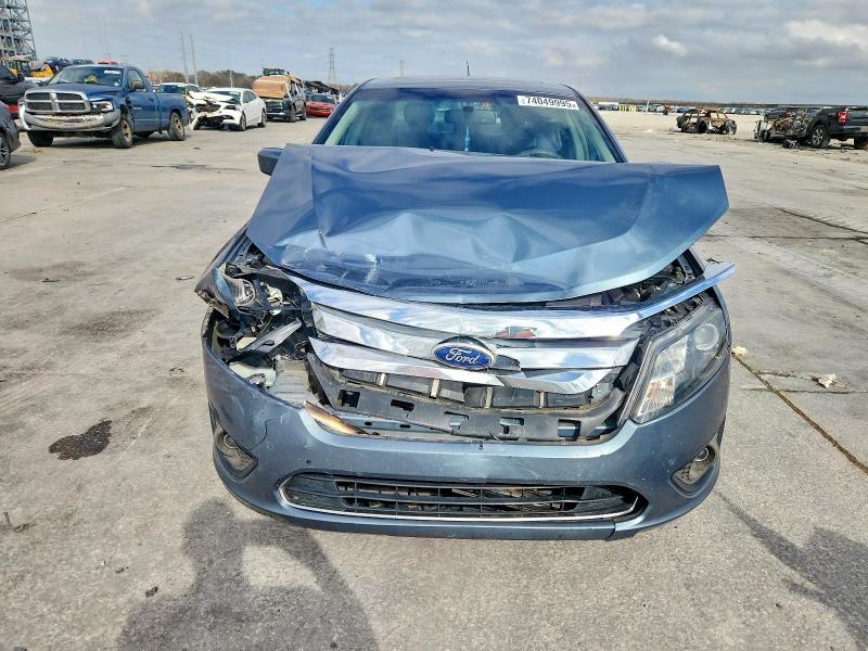 Photo 5 from auction – 2011 FORD FUSION SE with VIN 3FAHP0HA9BR131965