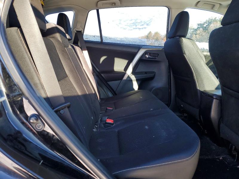 Photo 11 from auction – 2015 TOYOTA RAV4 XLE with VIN 2T3RFREV5FW327710