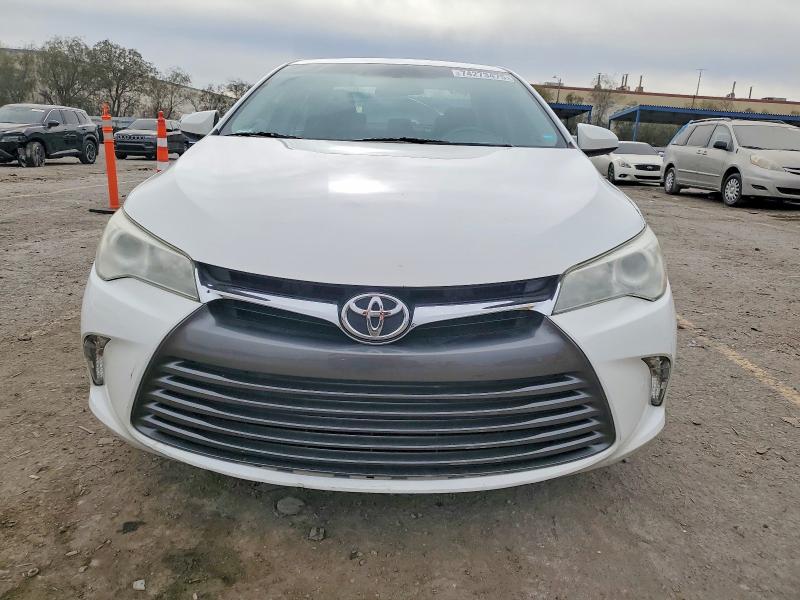 Photo 5 from auction – 2016 TOYOTA CAMRY LE with VIN 4T4BF1FK2GR583858
