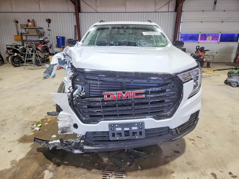 Photo 5 from auction – 2024 GMC TERRAIN SL with VIN 3GKALTEGXRL399751