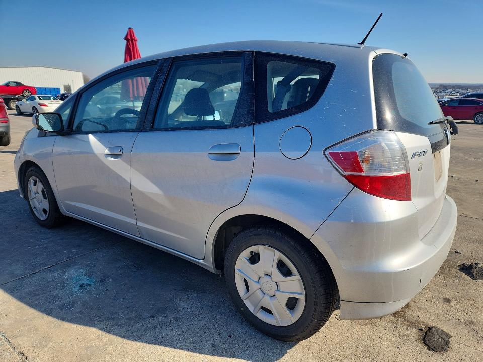 Photo 2 from auction – 2012 HONDA FIT with VIN JHMGE8H32CS006578