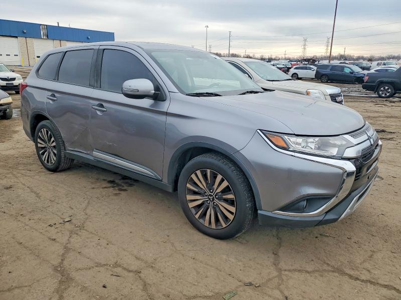Photo 4 from auction – 2019 MITSUBISHI OUTLANDER with VIN JA4AZ3A35KZ013226
