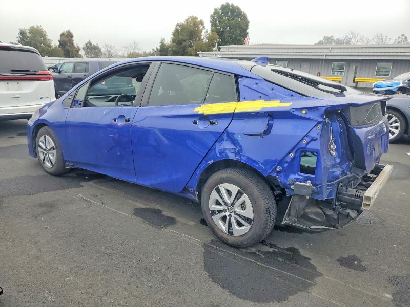 Photo 2 from auction – 2018 TOYOTA PRIUS with VIN JTDKBRFU8J3066832
