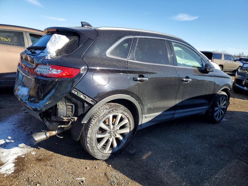 Photo 3 from auction – 2019 LINCOLN MKC RESERV with VIN 5LMCJ3D96KUL39662